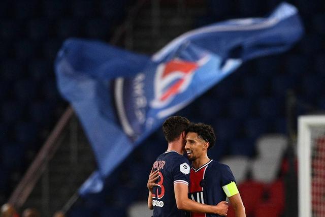 库里23分维金斯20+8+8 勇士大胜黄蜂斩获3连胜